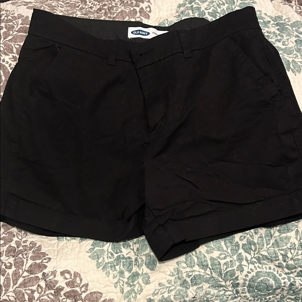 Old Navy Women's Classic Black Bermudas